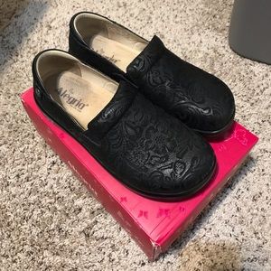 Alegria size 39